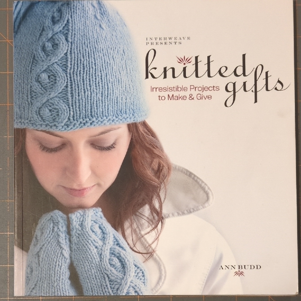 Knitted Gifts Book by Ann Budd